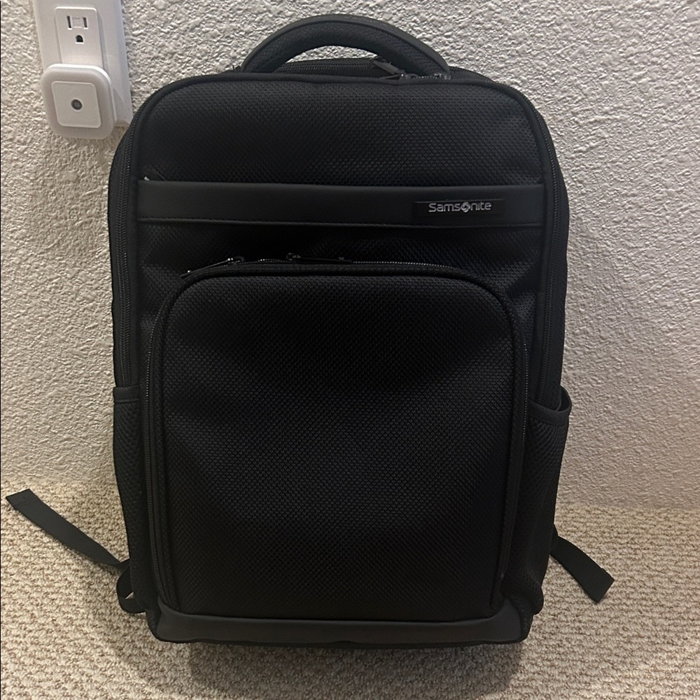 Samsonite Classic Black Backpack for Men